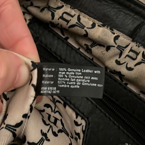 Black Genuine Leather Saddle Bag - Picture 8 of 11